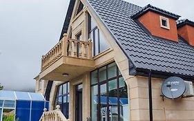 Viva Hotel Gabala With Sauna, Pool, Waterfall And Fireplace